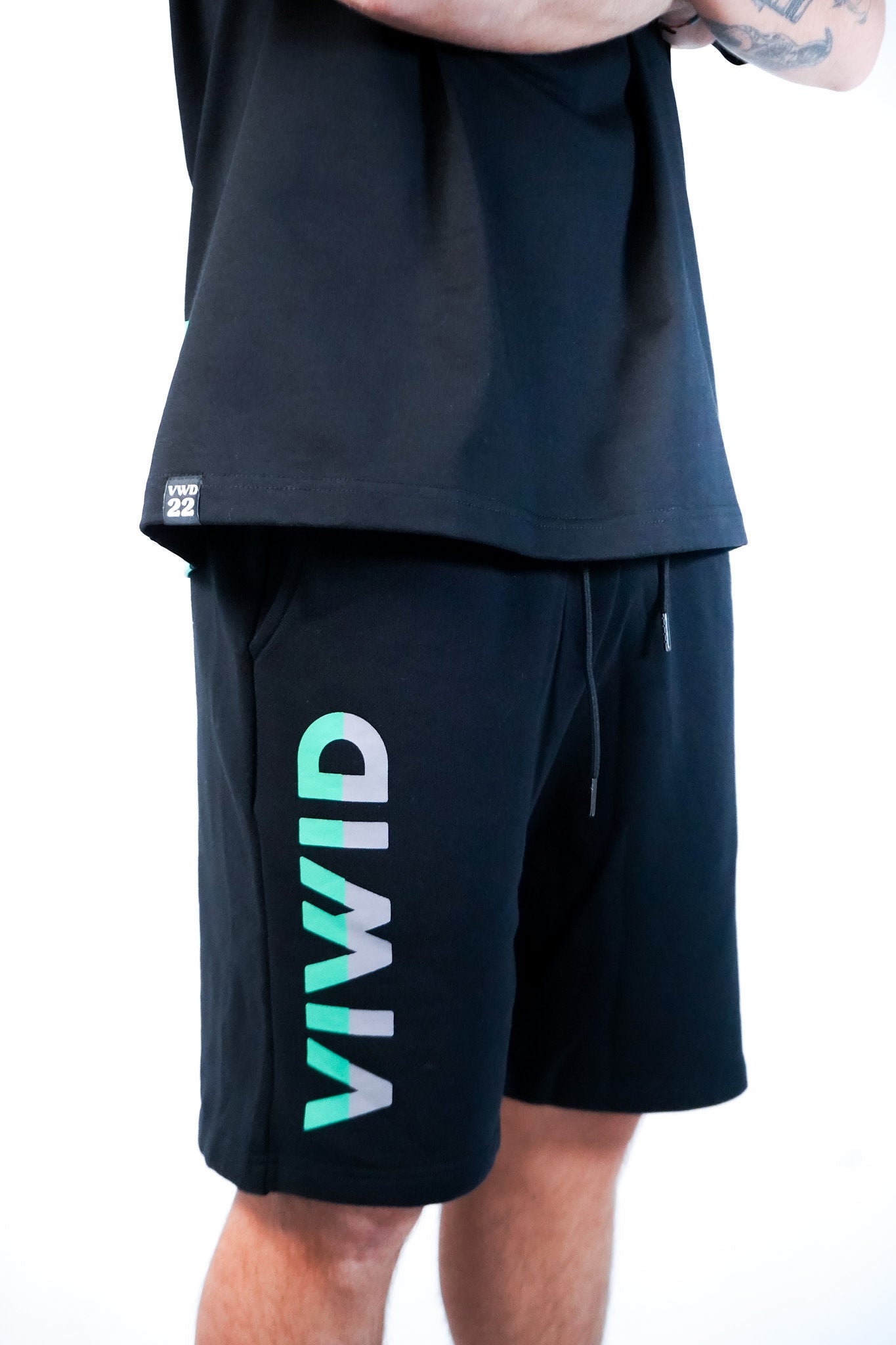 VIWID SHORT